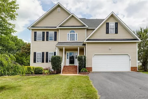 11736 Herrick Ln, Glen Allen, VA 23059