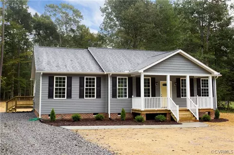 10761 Evergreen Dr, Amelia Court House, VA 23002