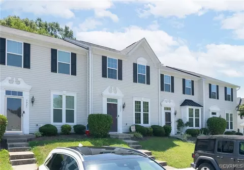 3931 Beethoven Ct, North Chesterfield, VA 23234