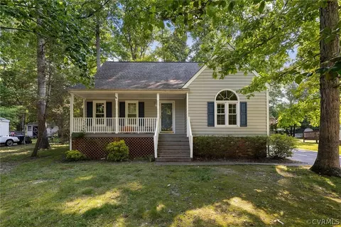 7123 Branched Antler Ter, Midlothian, VA 23112