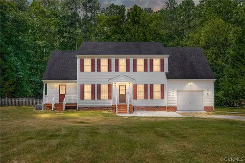 12412 Hulsey Dr, Chesterfield, VA 23838