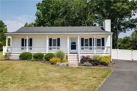 11634 Parrish Branch Cir, Midlothian, VA 23112 photo 4