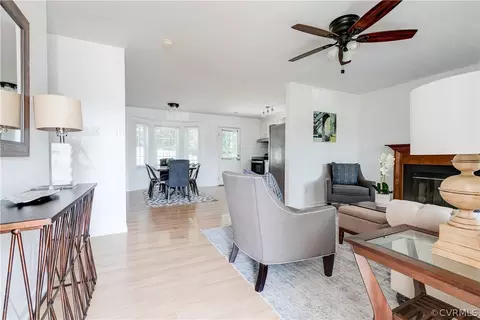 11634 Parrish Branch Cir, Midlothian, VA 23112 photo 6