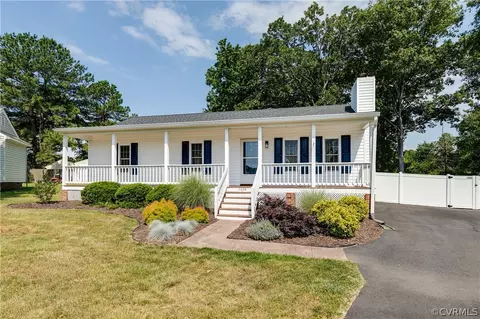 11634 Parrish Branch Cir, Midlothian, VA 23112 photo 3