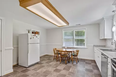 9431 Morley Rd, Midlothian, VA 23112 photo 5