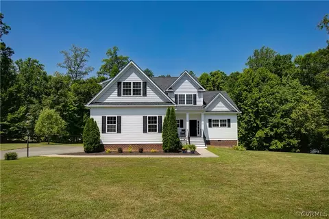 6008 Forty Ct, Sandston, VA 23150