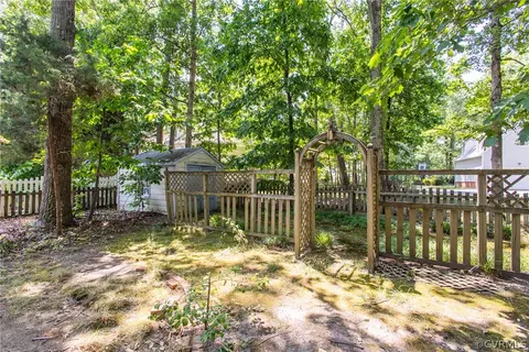 2240 Corner Rock Rd, Midlothian, VA 23113 photo 32
