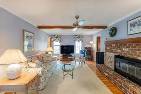 2240 Corner Rock Rd, Midlothian, VA 23113 photo 9