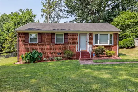 2232 Bywood Ln, Richmond, VA 23224