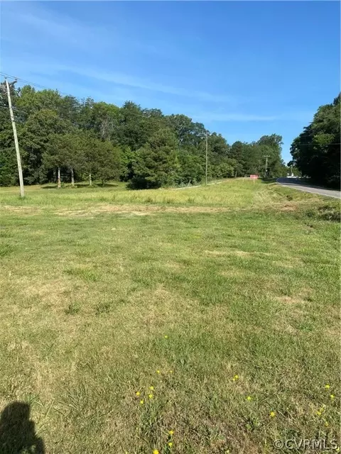 1841 Broad Street Rd, Maidens, VA 23102