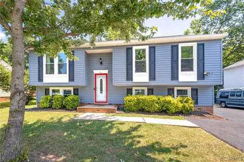 3941 River Bluffs Pl, Richmond, VA 23223