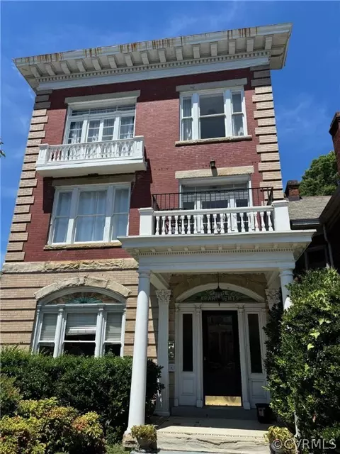 2042 W Grace St #U1, Richmond, VA 23220