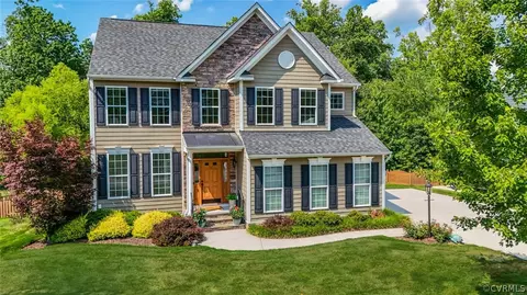 7012 Golden Aster Dr, Moseley, VA 23120