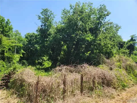 2762 And 2758 Perkinsville Rd, Maidens, VA 23102