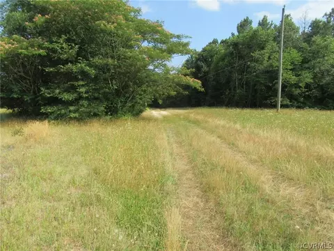 19-20 2 Bonner Dr, Sutherland, VA 23885 photo 5