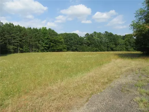 19-20 2 Bonner Dr, Sutherland, VA 23885 photo 4
