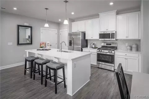 6635 Citory Way #304, Moseley, VA 23120