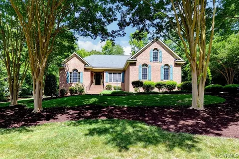 160 Southern Hl, Williamsburg, VA 23188