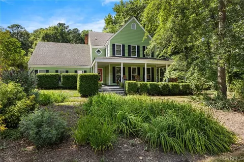 1608 Queens Point Dr, Henrico, VA 23238