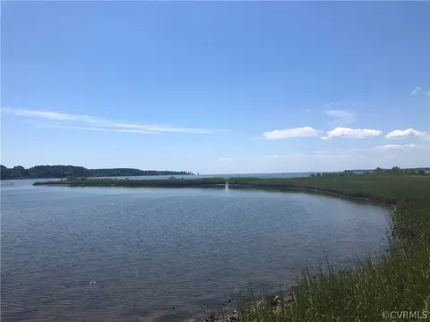 View/Area - 62 River Rd, North, VA 23128 photo 9 of 23