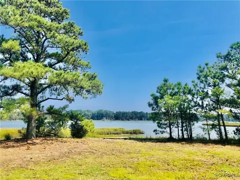 View/Area - 62 River Rd, North, VA 23128 photo 1 of 23
