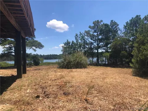 Exterior - 62 River Rd, North, VA 23128 photo 7 of 7