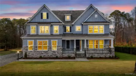 8370 Roden Dr, Mechanicsville, VA 23111