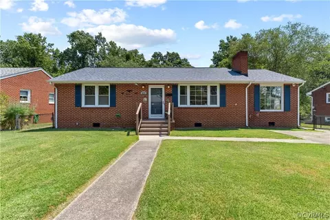 3617 Spruce Ave, Colonial Heights, VA 23834