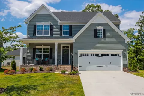 6900 Crosswinds Dr, North Chesterfield, VA 23234