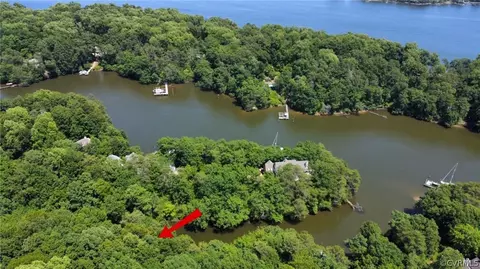 lot46 Oyster Cove Lndg, Hartfield, VA 23071