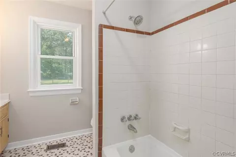 128 E Cherry Hill Cir, Aylett, VA 23009 photo 21