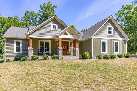 17109 Moores Mill Rd, Ruther Glen, VA 22546