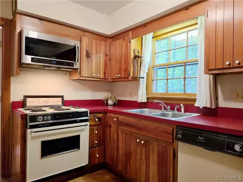 Kitchen - 5909 Bliley Rd, Richmond, VA 23225 photo 1 of 3