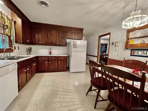 986 Manakin Rd, Midlothian, VA 23113 photo 12