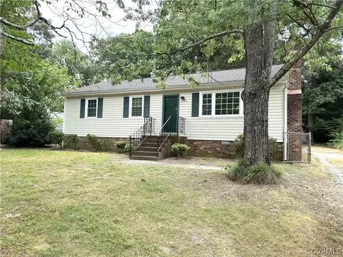 2205 Arcadia Ct, Chester, VA 23831
