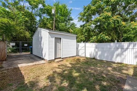 Exterior - 720 Arnold Ave, Richmond, VA 23222 photo 7 of 8