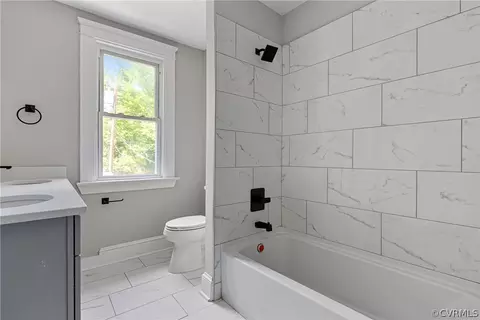 Bath - 720 Arnold Ave, Richmond, VA 23222 photo 4 of 5