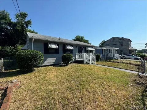 419 Porterville St, Petersburg, VA 23803