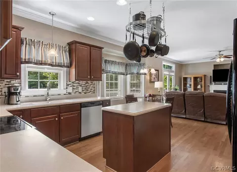 Kitchen - 3647 Cedar Plains Rd, Sandy Hook, VA 23153 photo 3 of 5