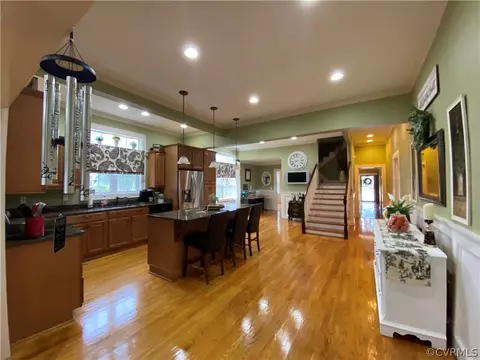 Entry Way - 722 S Broad St, Kenbridge, VA 23944 photo 3 of 3