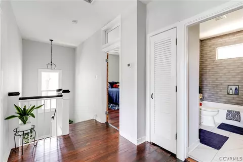 Entry Way - 104 Overbrook Rd, Richmond, VA 23222 photo 6 of 7