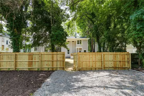 Exterior - 104 Overbrook Rd, Richmond, VA 23222 photo 7 of 7