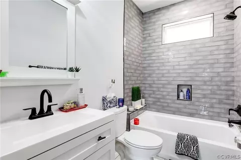 Bath - 104 Overbrook Rd, Richmond, VA 23222 photo 6 of 6