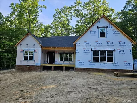 10066 Cheroy Woods Ln, Ashland, VA 23005