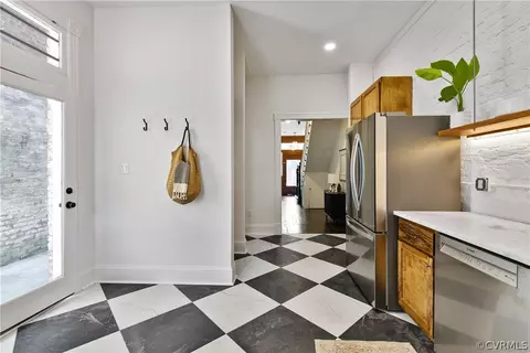 2306 E Marshall St, Richmond, VA 23223 photo 31