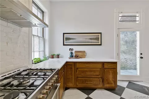 2306 E Marshall St, Richmond, VA 23223 photo 29