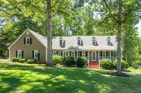 1202 Wesanne Ln, Midlothian, VA 23114