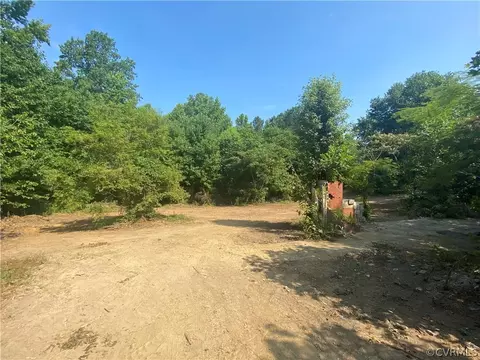 7314 Hines Rd, Disputanta, VA 23842