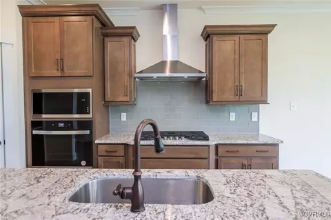 1798 Outrigger Dr, Chester, VA 23836 photo 8