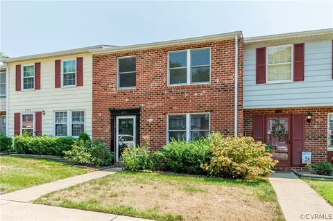9711 Springfield Woods Cir, Glen Allen, VA 23060